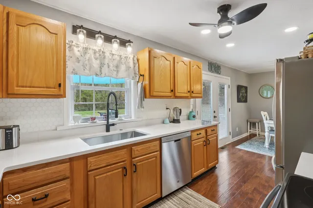 $369,900 | 6540 West County Road 750 South, Reelsville, IN 46171