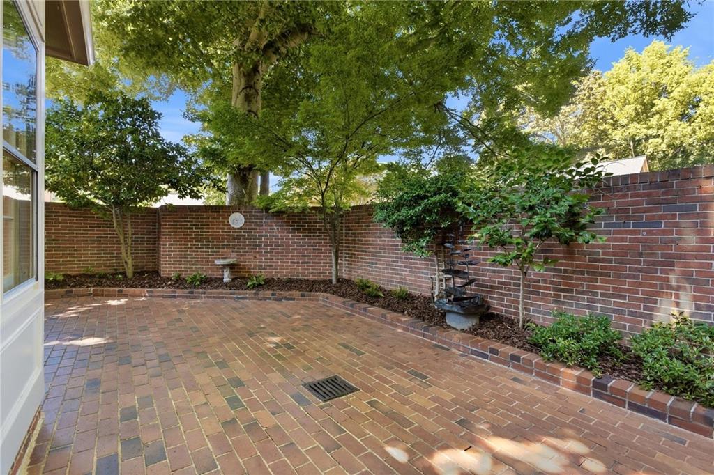 1809 Bedfordshire Drive Decatur, GA 30033 - Photo 32 of 33