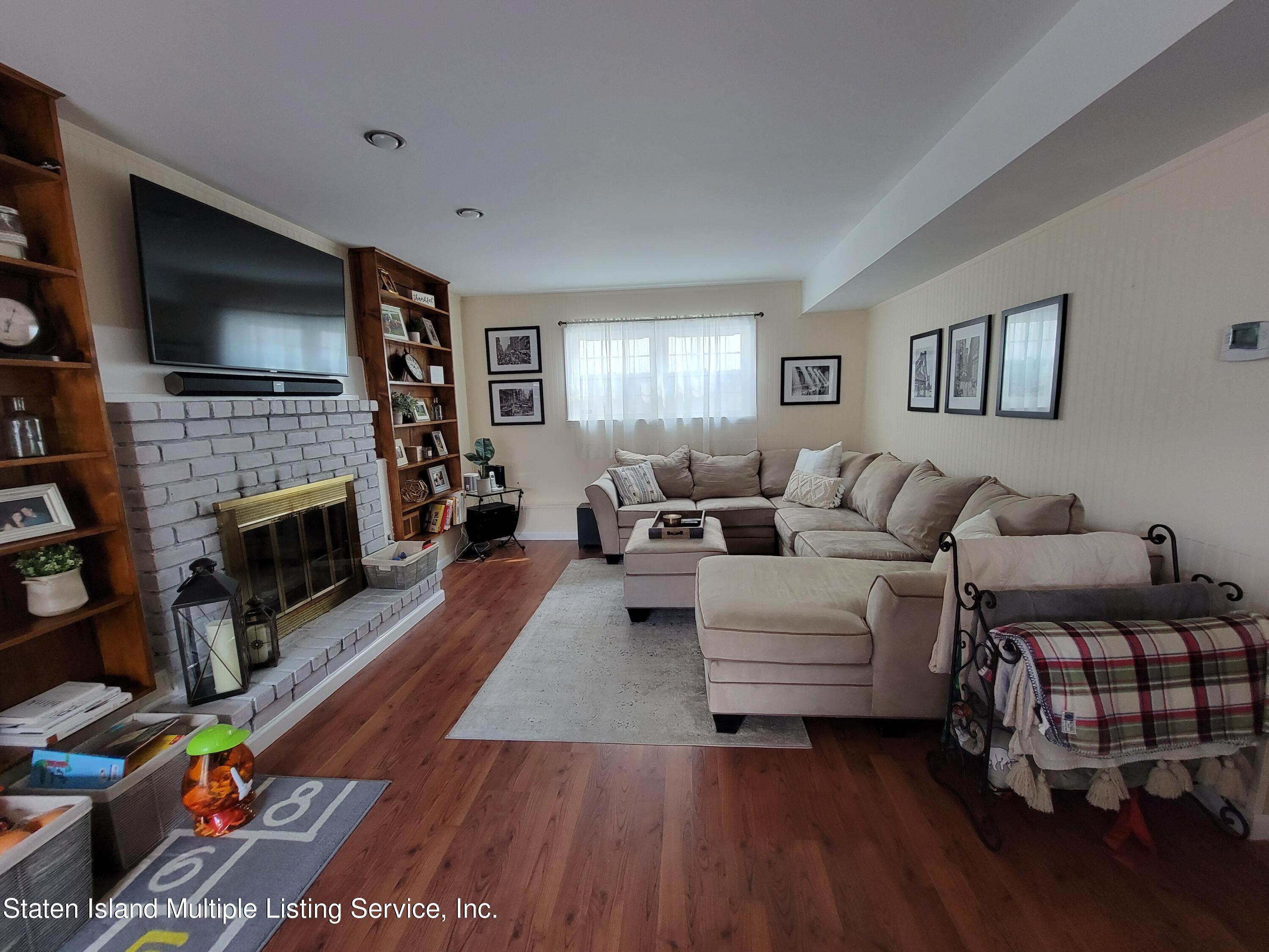 3 Melba Street Staten Island, NY 10314 - Photo 17 of 22 family_02