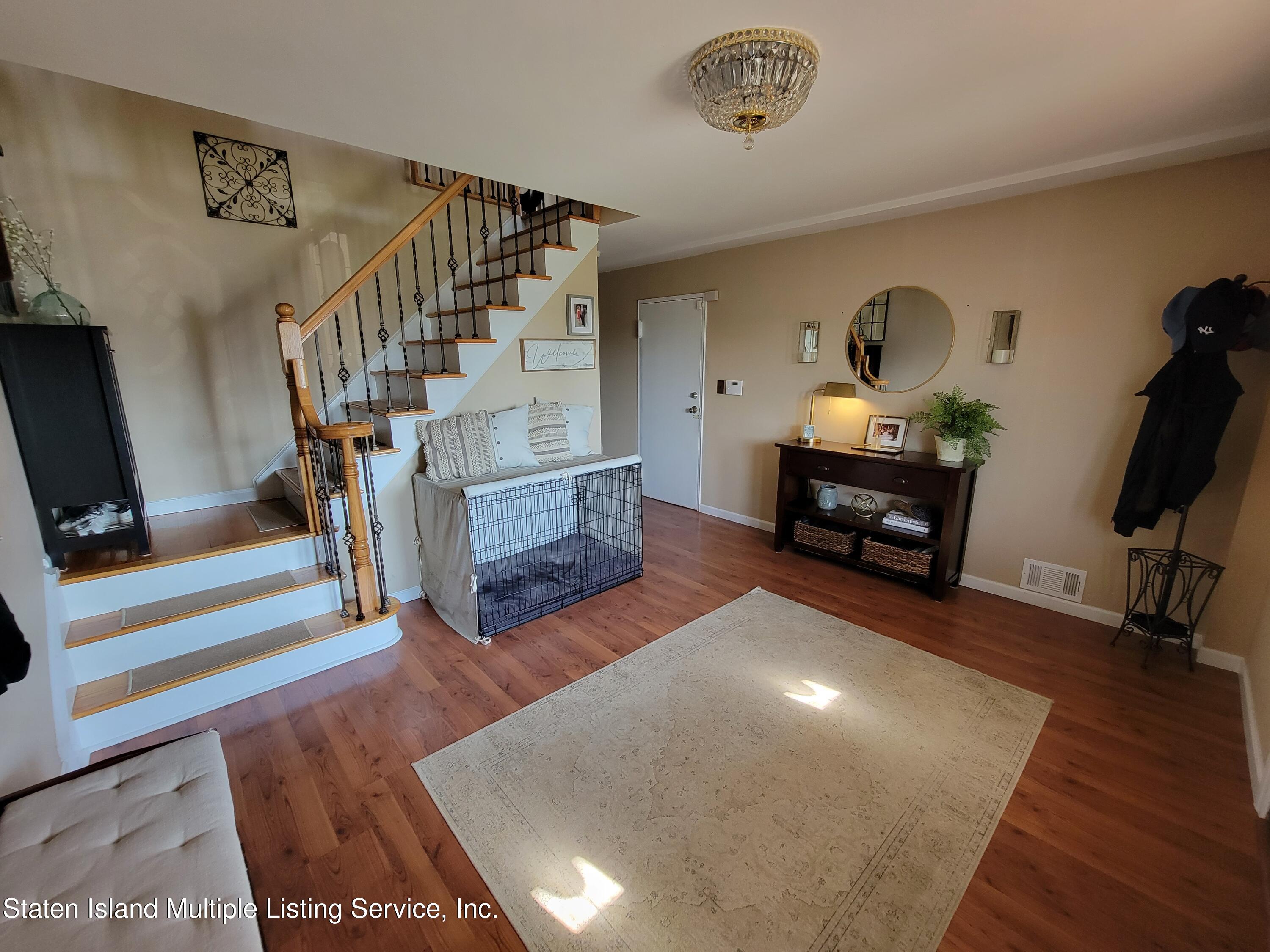 3 Melba Street Staten Island, NY 10314 - Photo 3 of 22 entry_02