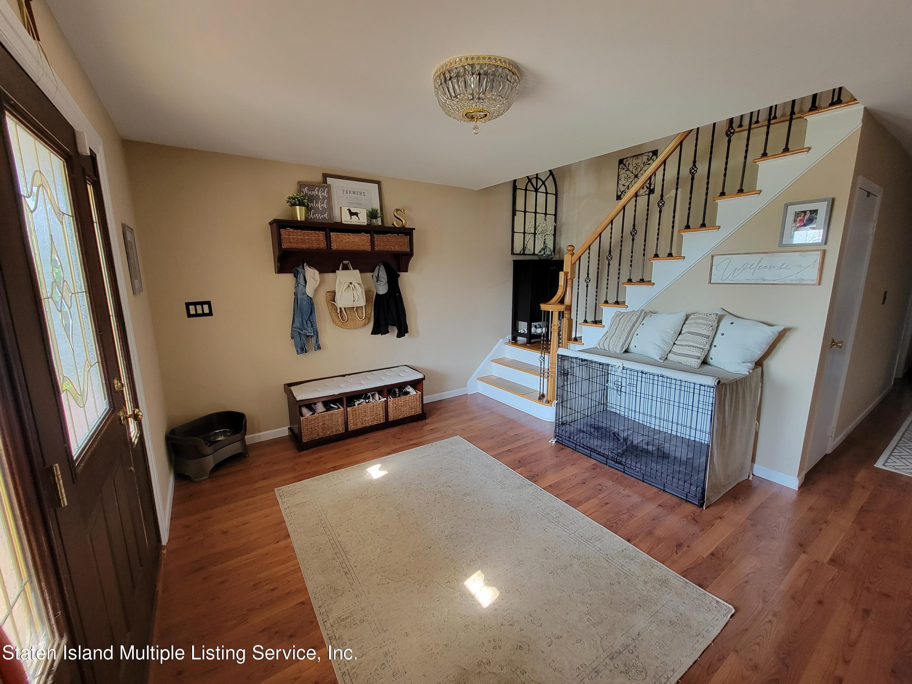 3 Melba Street Staten Island, NY 10314 - Photo 4 of 22 entry_01