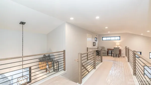 $697,702 | 1321 Gallery Pointe Drive, Saline, MI 48176