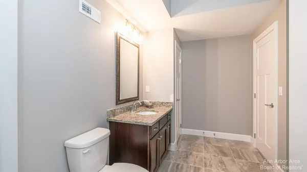 $697,702 | 1321 Gallery Pointe Drive, Saline, MI 48176