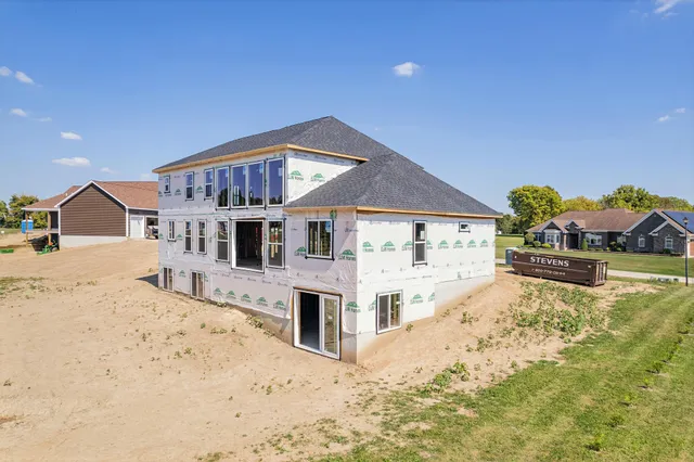 $445,500 | 4823 Thompson Heights Drive, Adrian, MI 49221