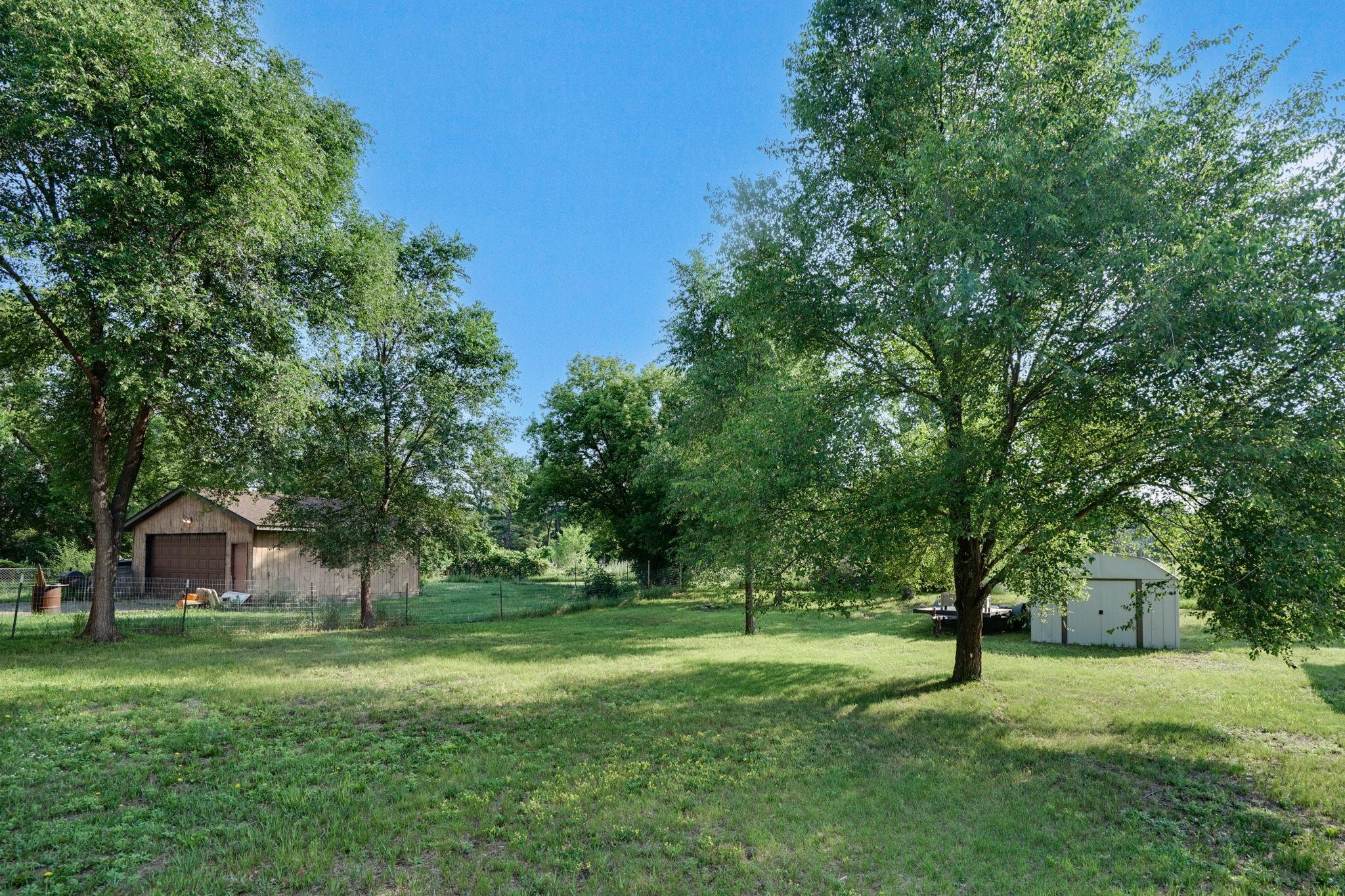 218 Marvin Elwood Road Monticello, MN 55362 - Photo 25 of 28