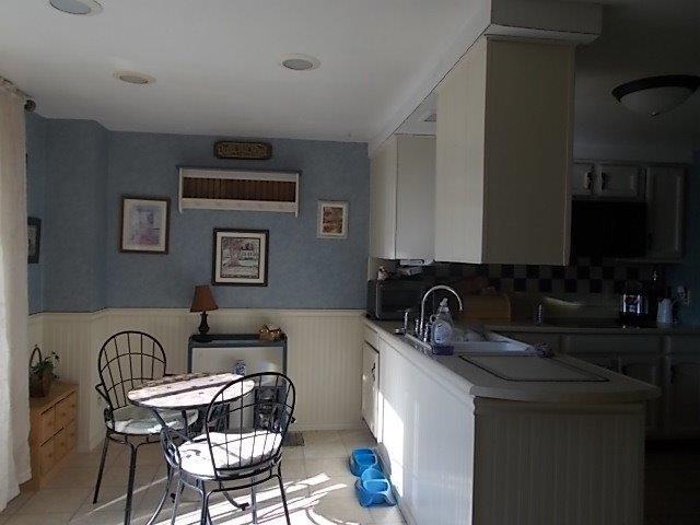 27 Miller Street Waterville, ME 04901 - Photo 5 of 18 Photo