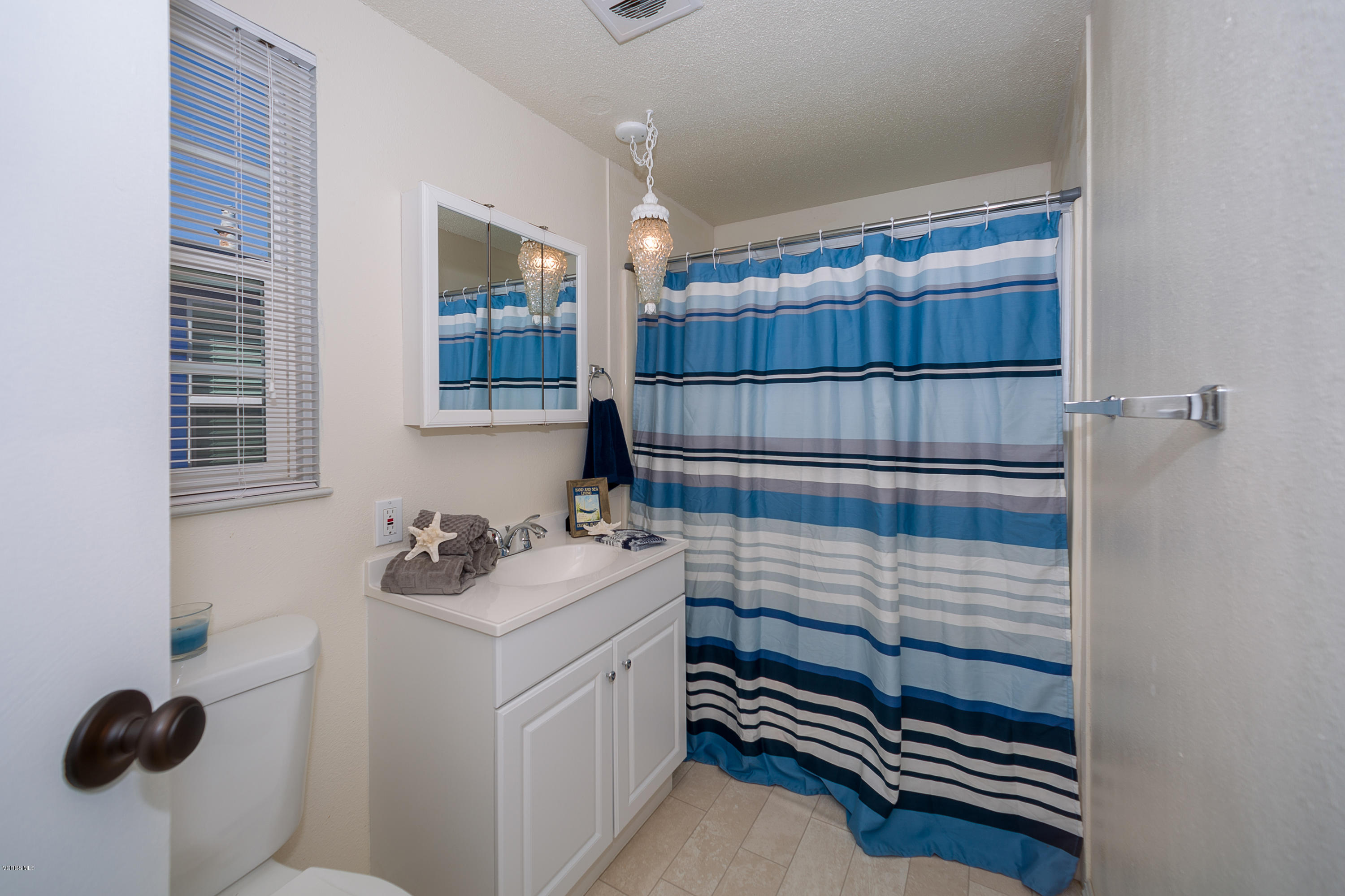 4501 West Channel Islands Boulevard, Unit 82 Oxnard, CA 93035 - Photo 12 of 29 14