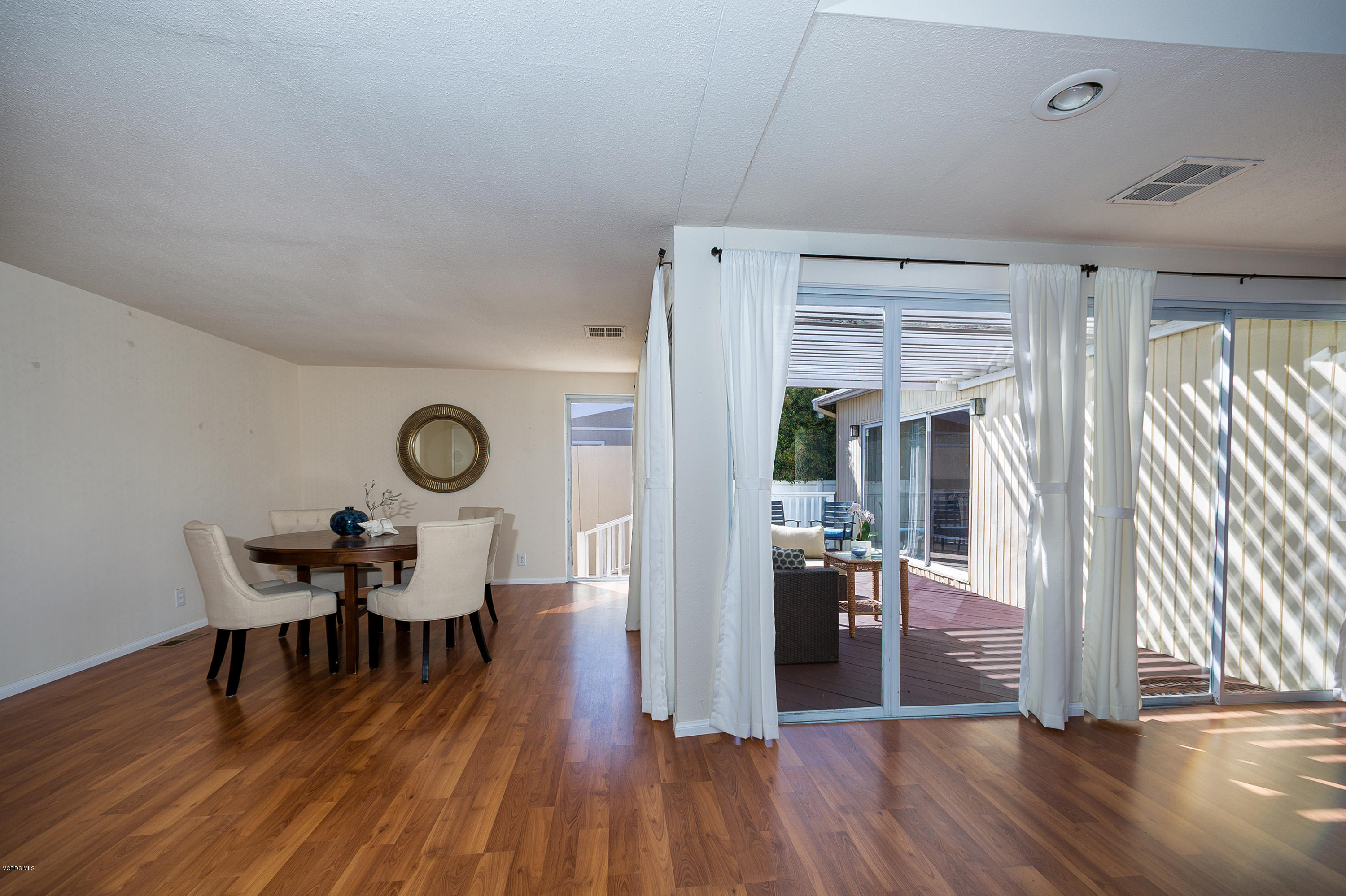 4501 West Channel Islands Boulevard, Unit 82 Oxnard, CA 93035 - Photo 9 of 29 4