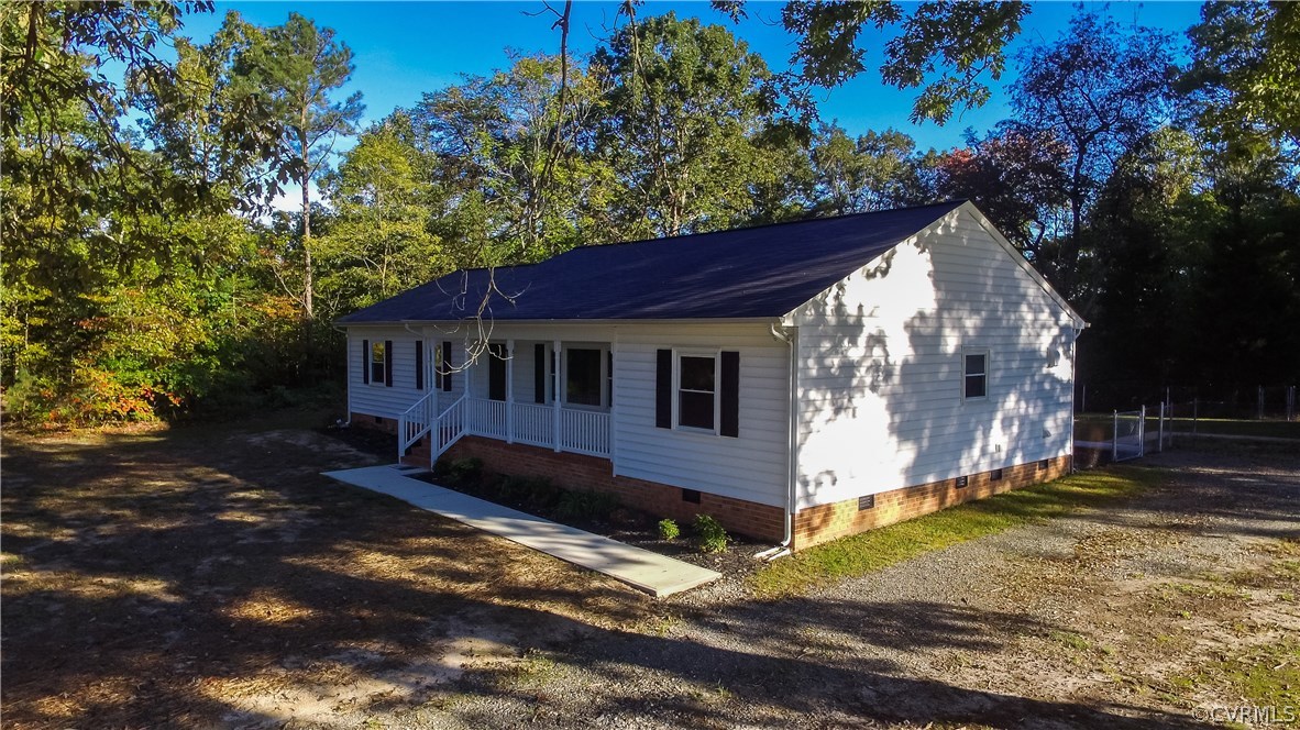 10102 Dabneys Mill Road Manquin, VA 23106 - Photo 3 of 27 Gallery Image 3