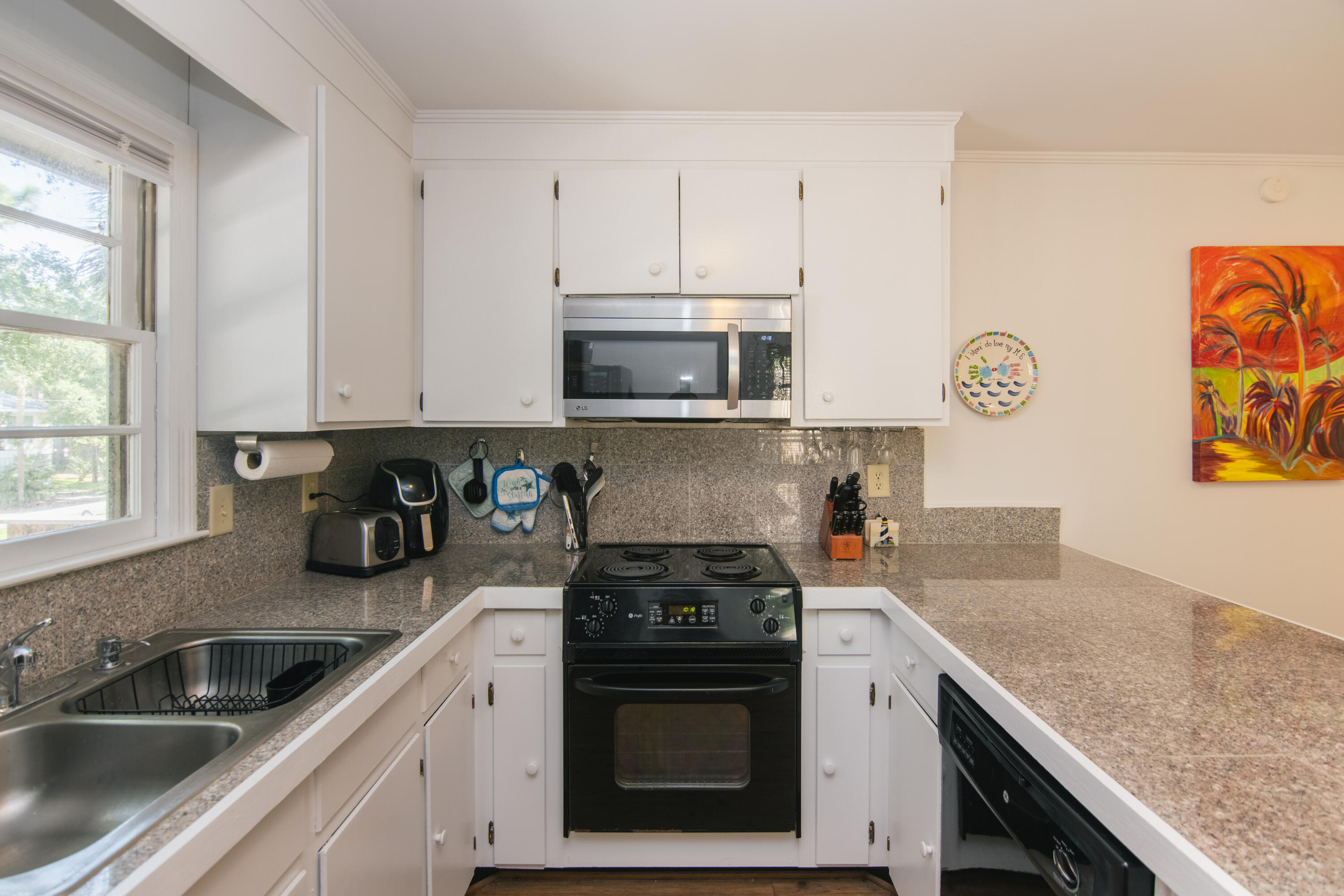 506 Jungle Road Edisto Island, SC 29438 - Photo 5 of 32 6