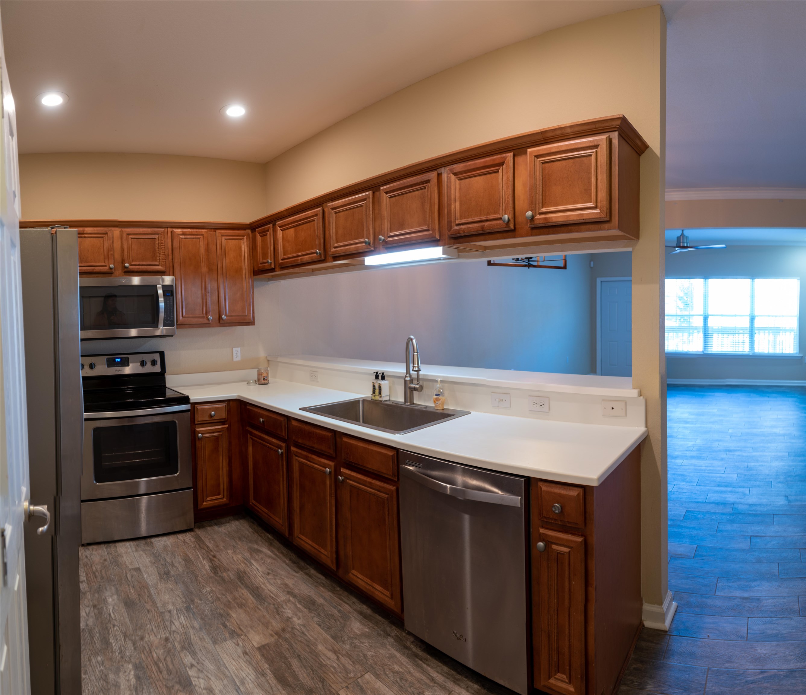 1320 Hendrix Road, Unit 501 Tallahassee, FL 32301 - Photo 19 of 24 Gallery Image 19