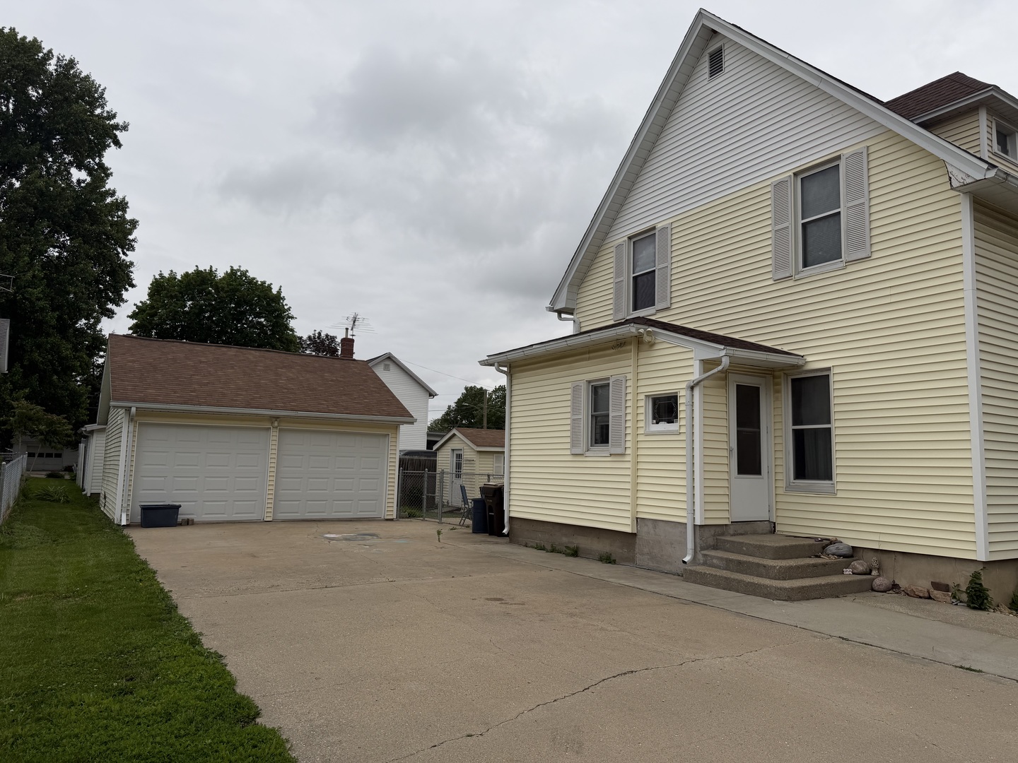 305 South Clinton Street Morrison, IL 61270 - Photo 20 of 20