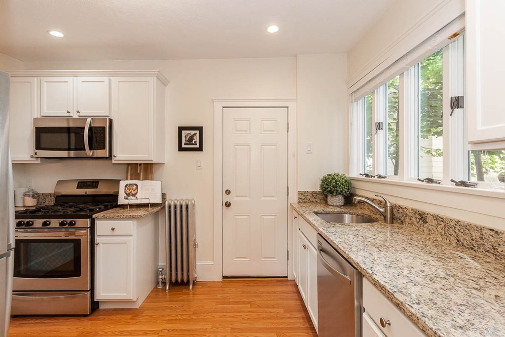 44 Menotomy Road, Unit 44 Arlington, MA 02476 - Photo 13 of 35 Gallery Image 13