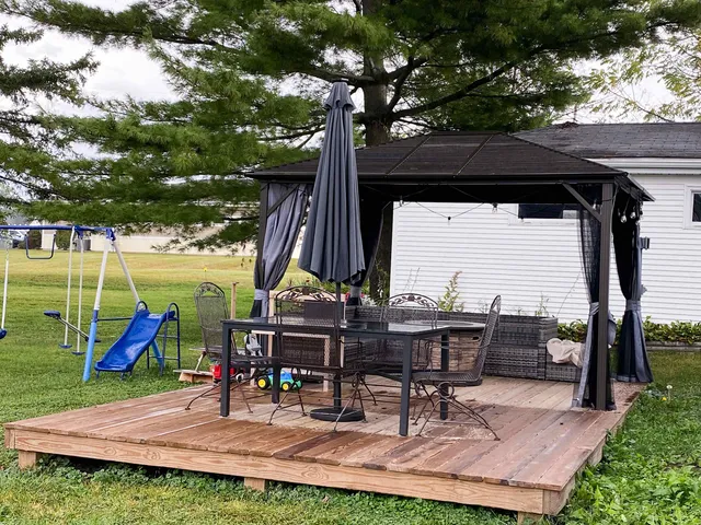 $182,000 | 904 Dodgeville Street, Highland, WI 53543