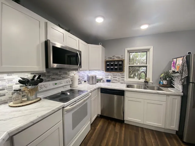 $182,000 | 904 Dodgeville Street, Highland, WI 53543