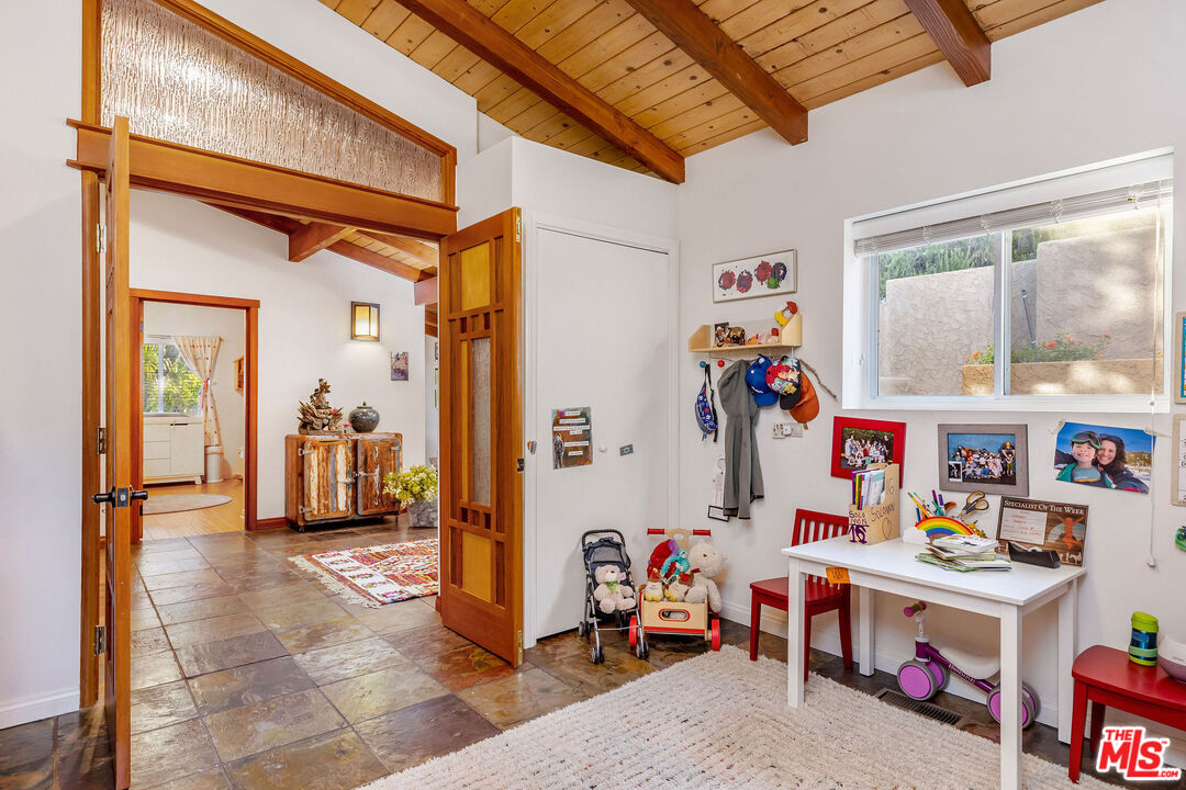 2716 Halsey Road Topanga, CA 90290 - Photo 27 of 51