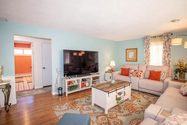 $299,900 | 1837 North 22nd Street, Sheboygan, WI 53081