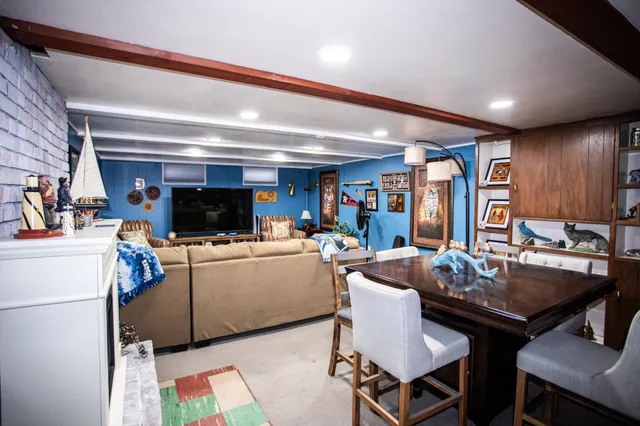 $299,900 | 1837 North 22nd Street, Sheboygan, WI 53081