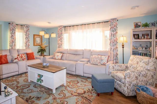 $299,900 | 1837 North 22nd Street, Sheboygan, WI 53081