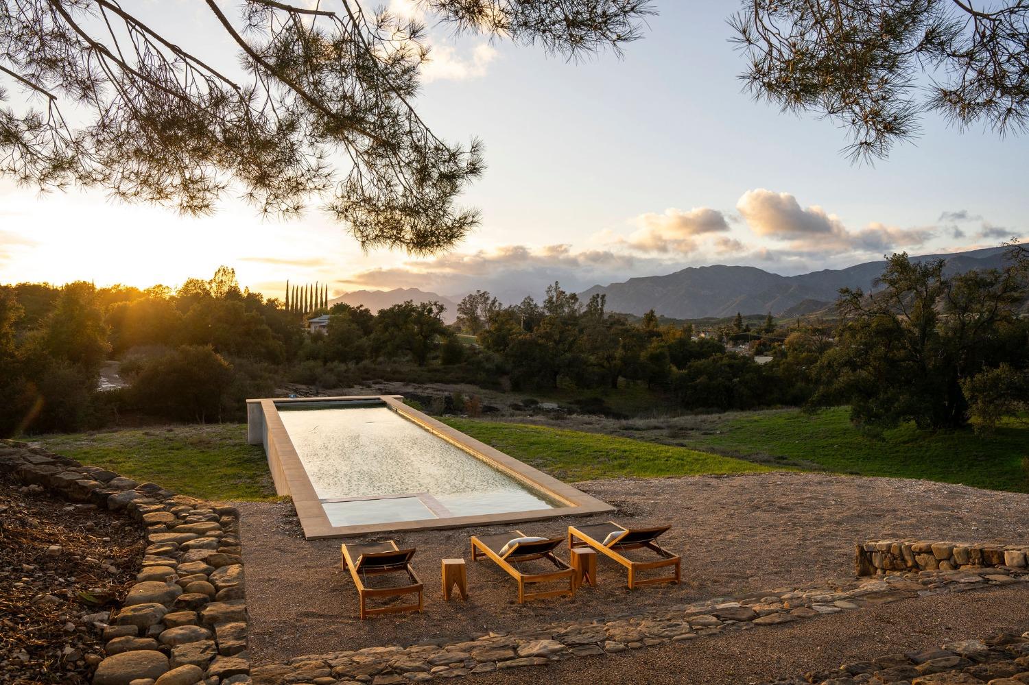 12980 Ojai Road Santa Paula, CA 93060 - Photo 4 of 38 a view of swimming pool with mountain view