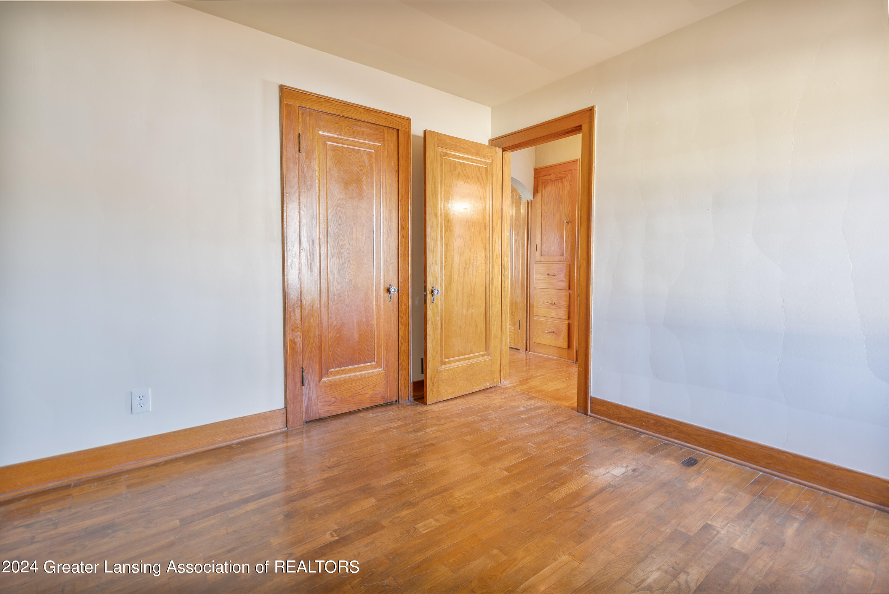 1712 South Rundle Avenue Lansing, MI 48910 - Photo 16 of 45 1712 Rundle-3
