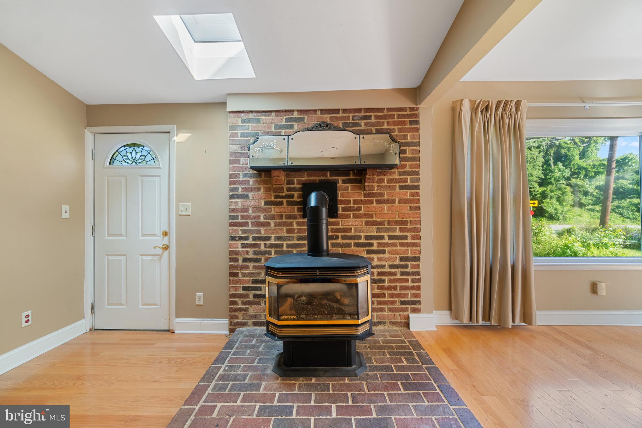 8300 Jacobs Road Severn, MD 21144 - Photo 12 of 33 Family Room