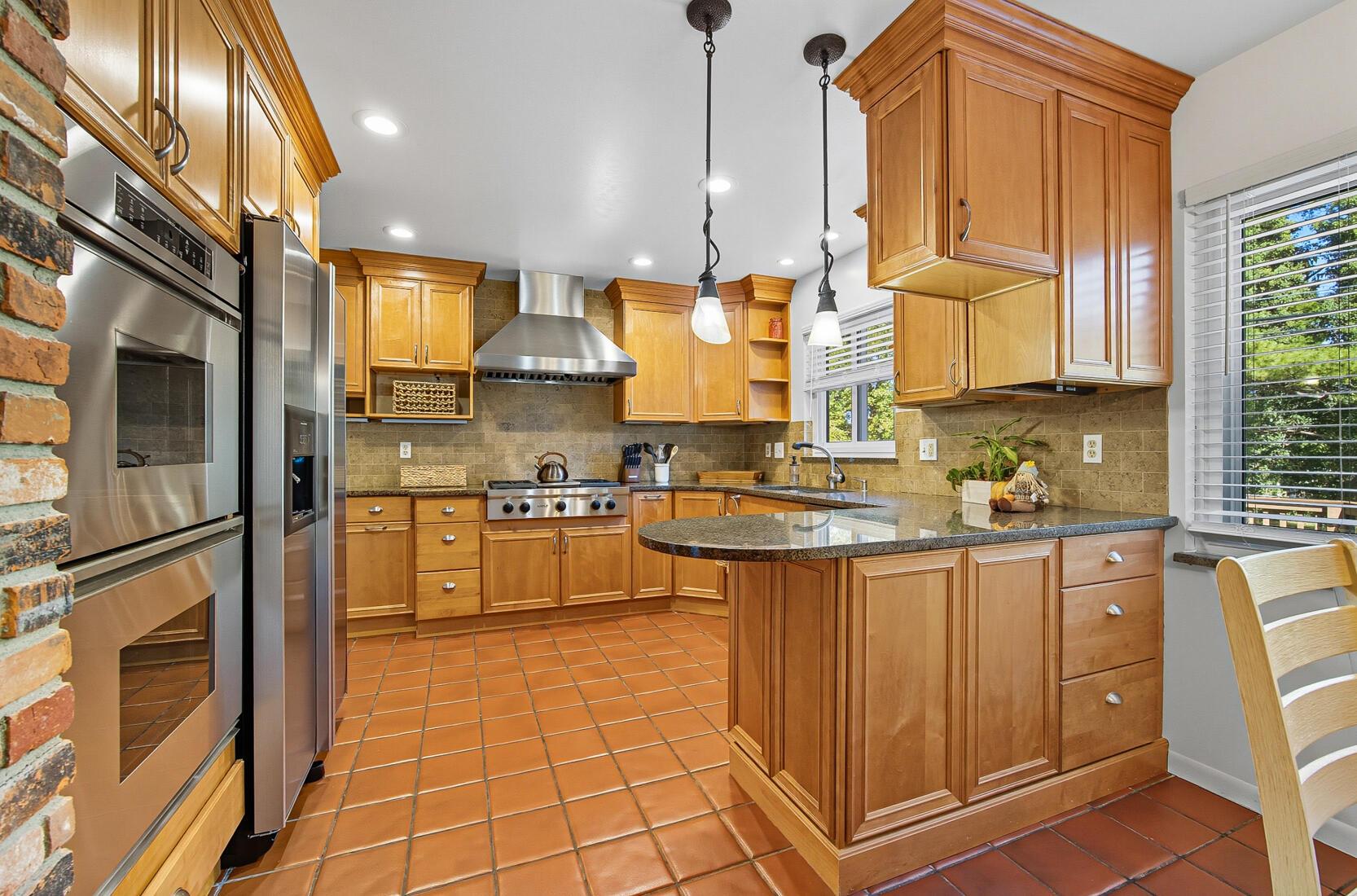 3804 Mountview Road Columbus, OH 43220 - Photo 13 of 60 Kitchen