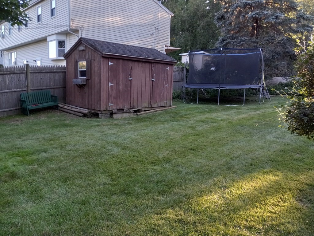 17 Lisa Road, Unit 17 Randolph, MA 02368 - Photo 4 of 21 Gallery Image 4