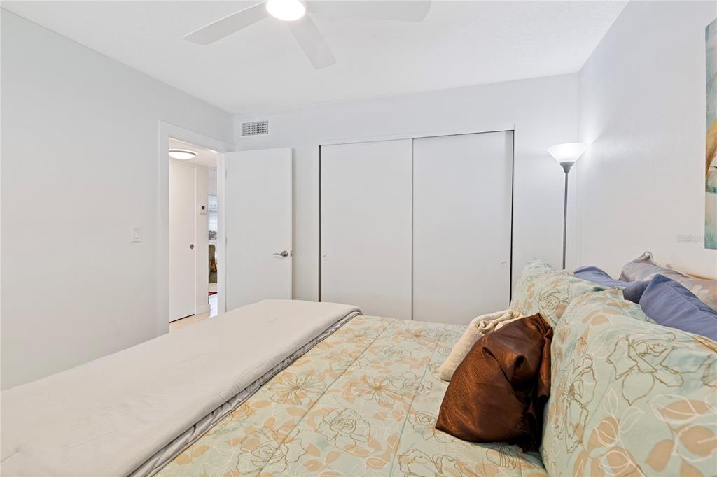250 Rosery Road Northwest, Unit 280 Largo, FL 33770 - Photo 16 of 19
