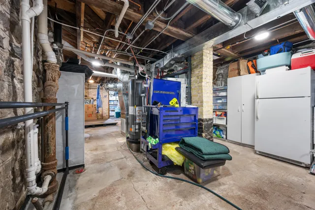 $549,000 | 8018 200th Avenue, Bristol, WI 53104