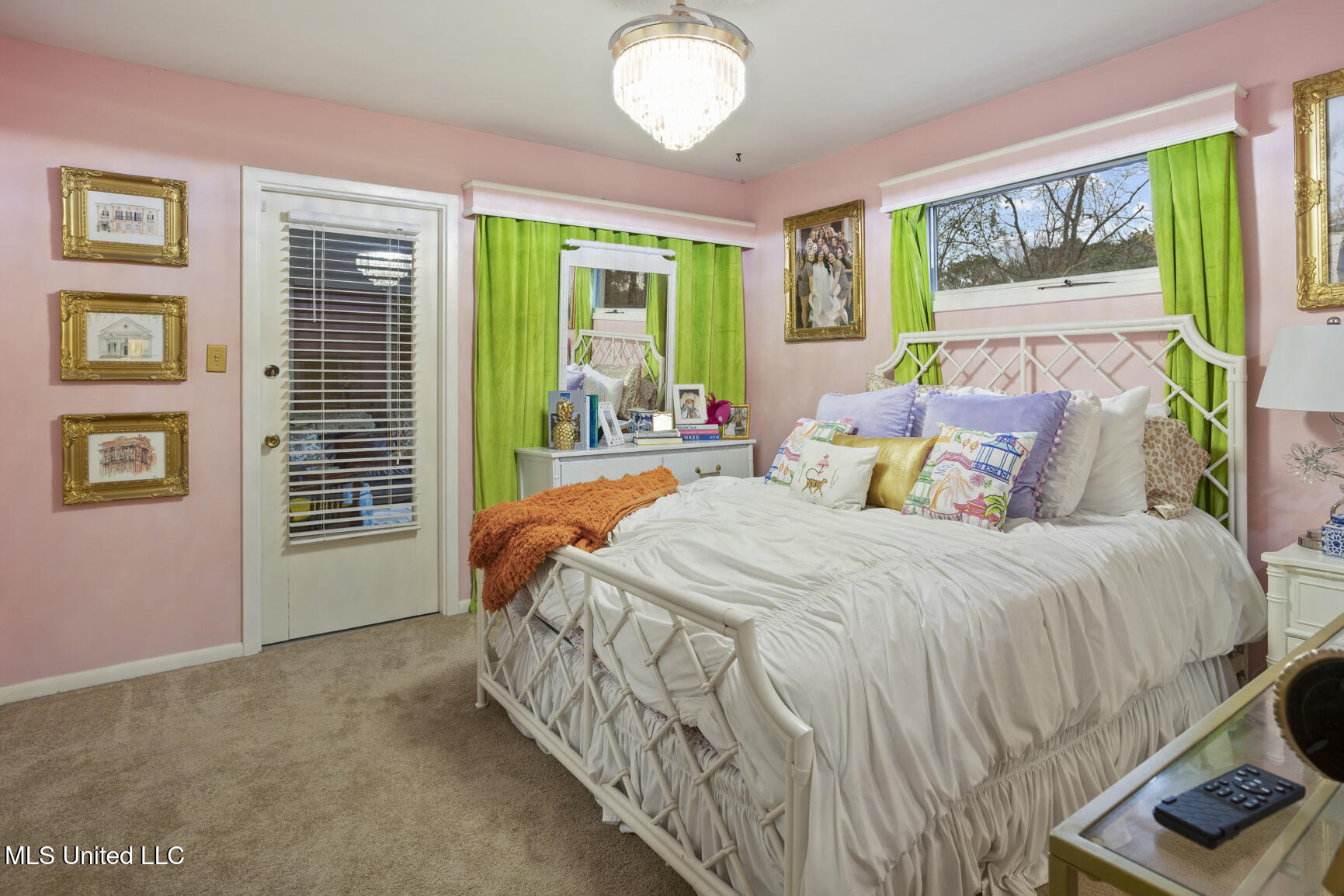 218 West Virginia Drive Clinton, MS 39056 - Photo 21 of 30 218 W Virginia Dr-16