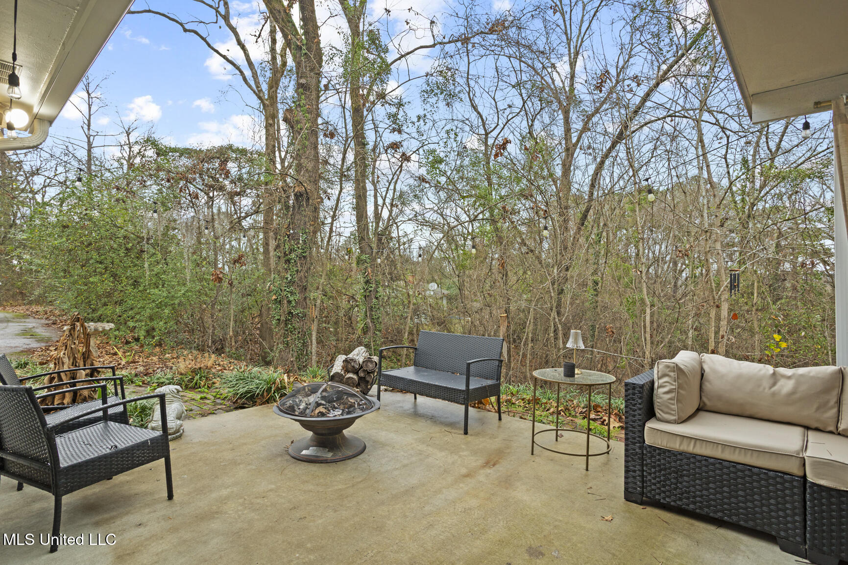 218 West Virginia Drive Clinton, MS 39056 - Photo 6 of 30 218 W Virginia Dr-22