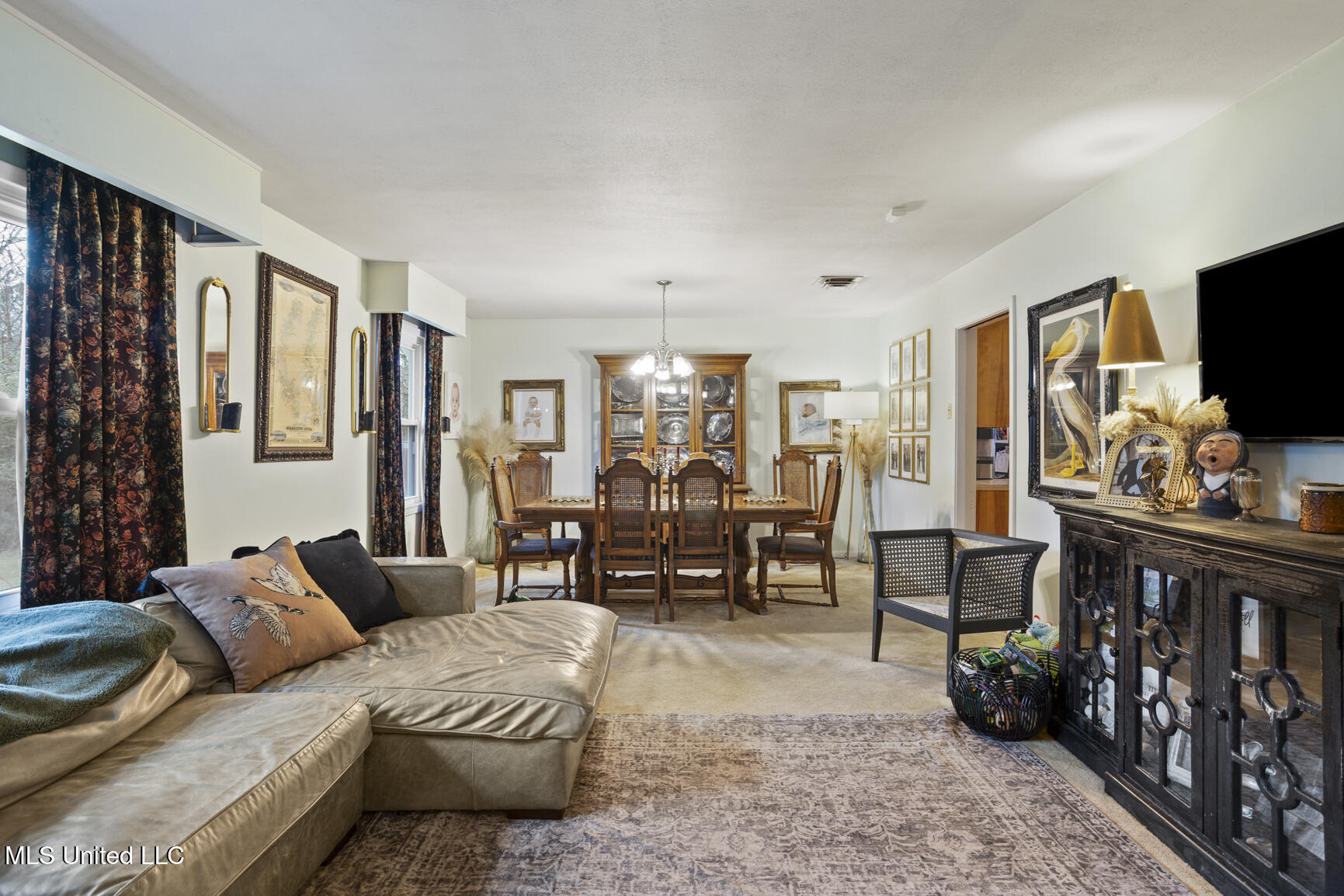 218 West Virginia Drive Clinton, MS 39056 - Photo 7 of 30 218 W Virginia Dr-1