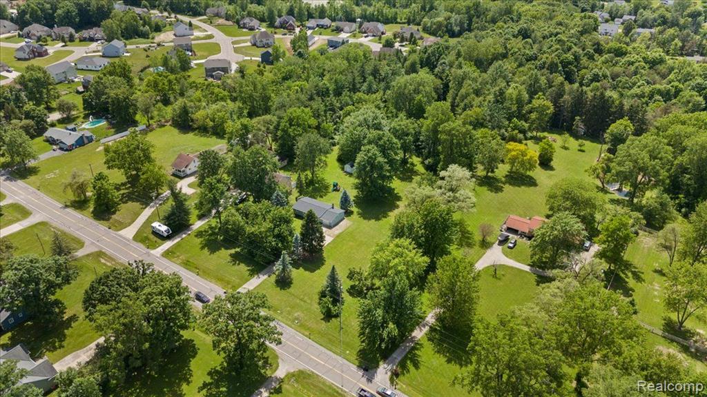 5116 Wakefield Road Grand Blanc, MI 48439 - Photo 7 of 48 Gallery Image 7