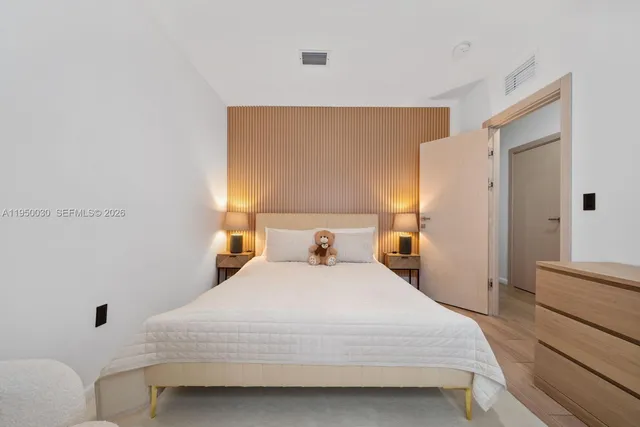 $715,000 | 421 Northwest 17th Street, Fort Lauderdale, FL 33311