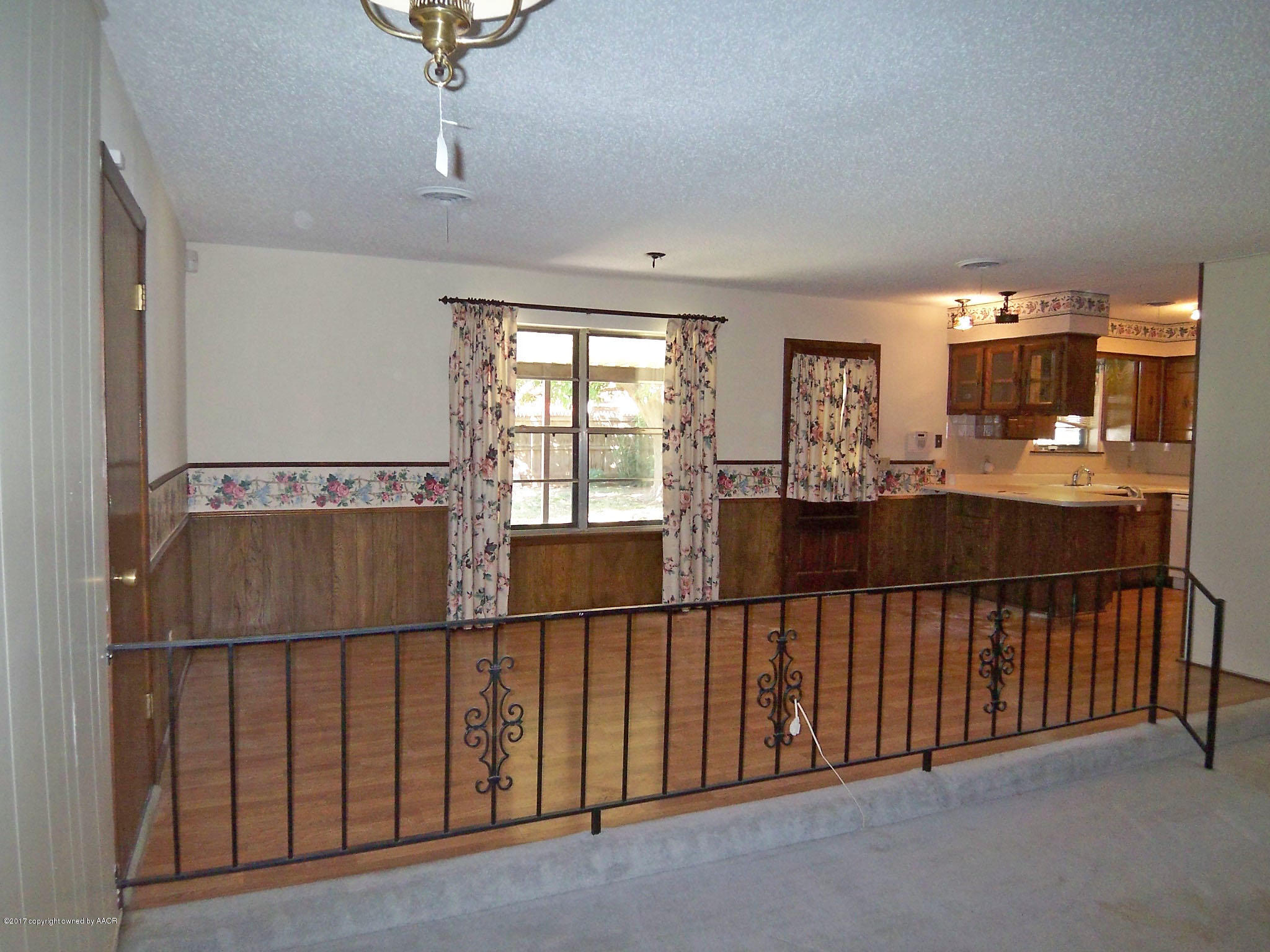 4212 Kingston Road Amarillo, TX 79109 - Photo 9 of 23 Dining Room