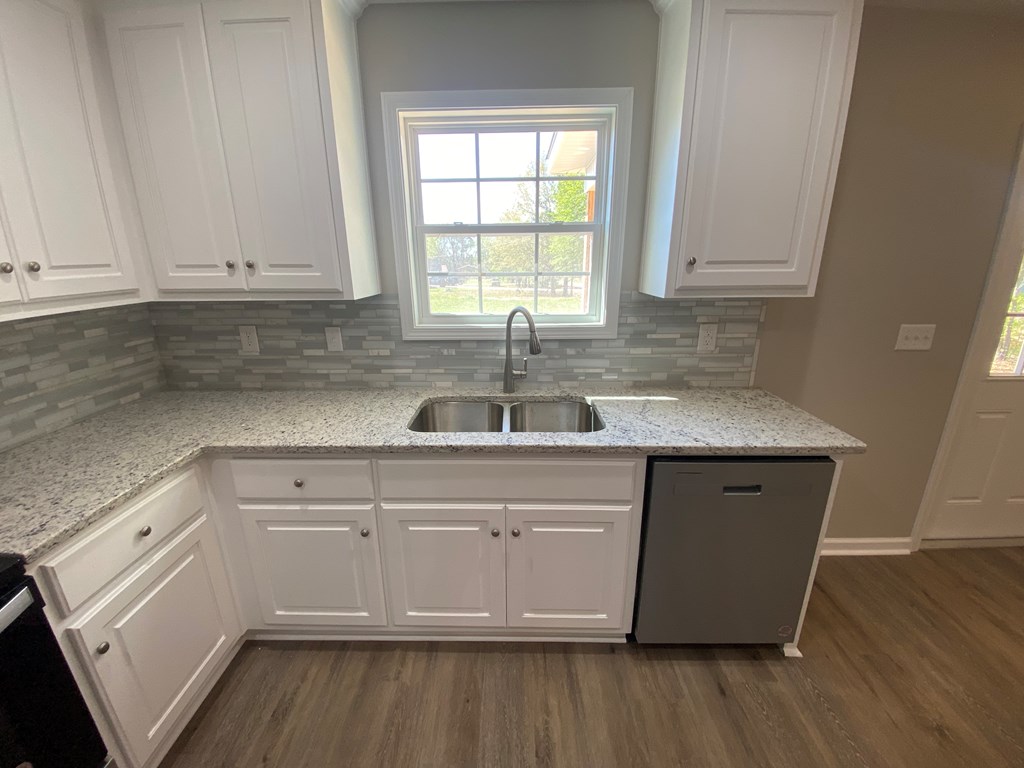 24 Edwin Reynolds Road Cottonwood, AL 36320 - Photo 17 of 27
