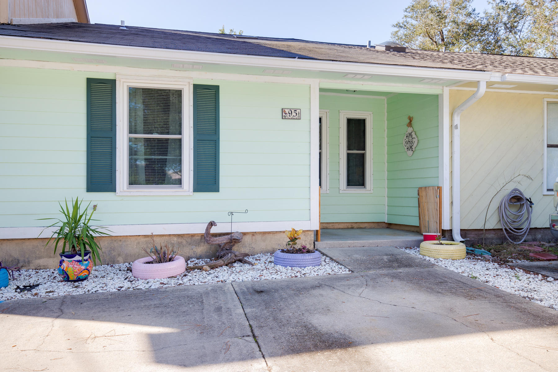 95 Harris Road Northeast Fort Walton Beach, FL 32547 - Photo 5 of 30 014-95 Harris Blvd-MLS