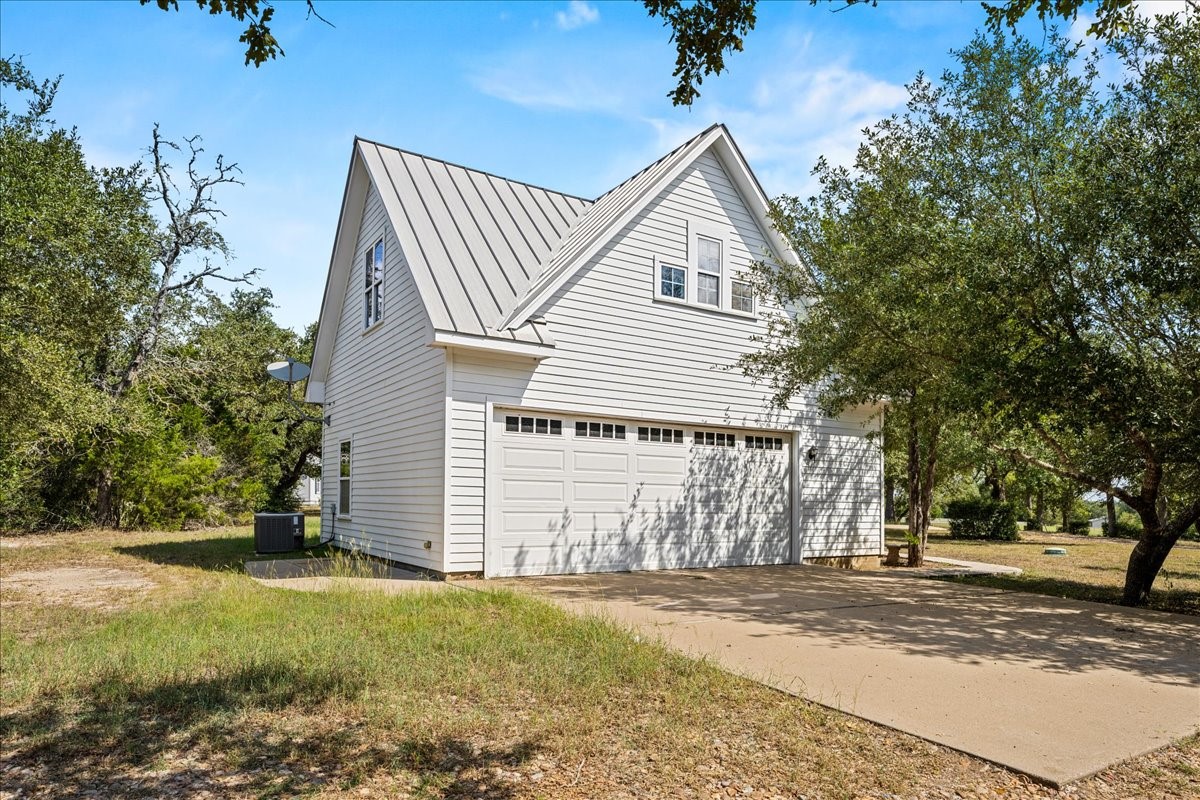 3600 Noak Road Round Top, TX 78954 - Photo 24 of 42 Gallery Image 24