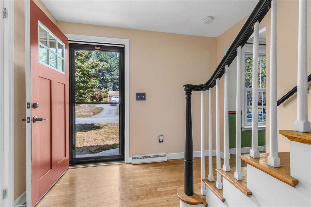 3 Russell Road Acton, MA 01720 - Photo 4 of 33 Gallery Image 4