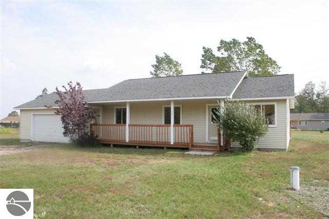 2291 Gary Road Traverse City, MI 49685 - Photo 14 of 18 1720548-13.JPG