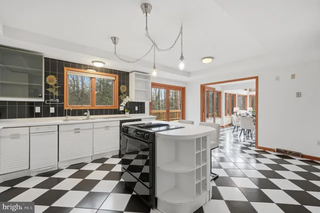 $659,900 | 8095 Plowden Drive, La Plata, MD 20646