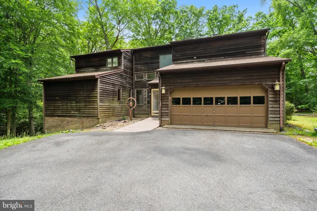 $659,900 | 8095 Plowden Drive, La Plata, MD 20646