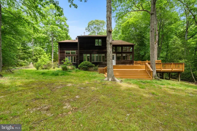 $659,900 | 8095 Plowden Drive, La Plata, MD 20646