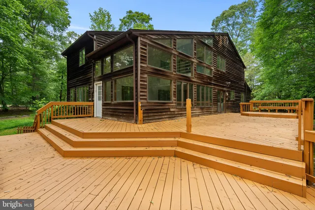 $659,900 | 8095 Plowden Drive, La Plata, MD 20646