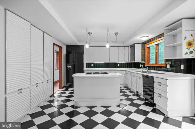 $659,900 | 8095 Plowden Drive, La Plata, MD 20646