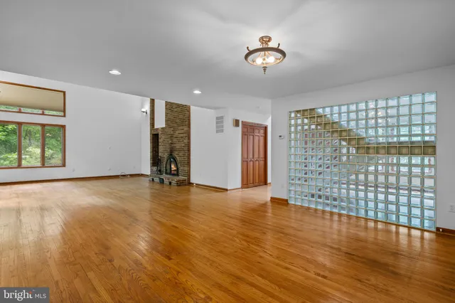 $659,900 | 8095 Plowden Drive, La Plata, MD 20646