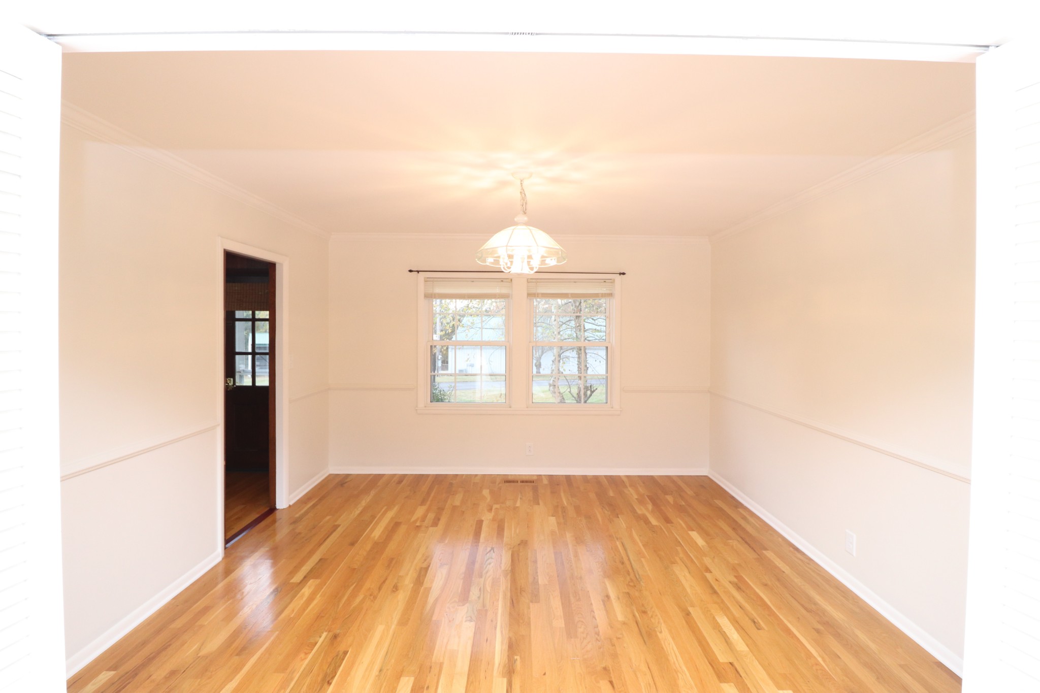 545 Puryears Bend Road Hartsville, TN 37074 - Photo 16 of 50 a view of a room with wooden floor and a window