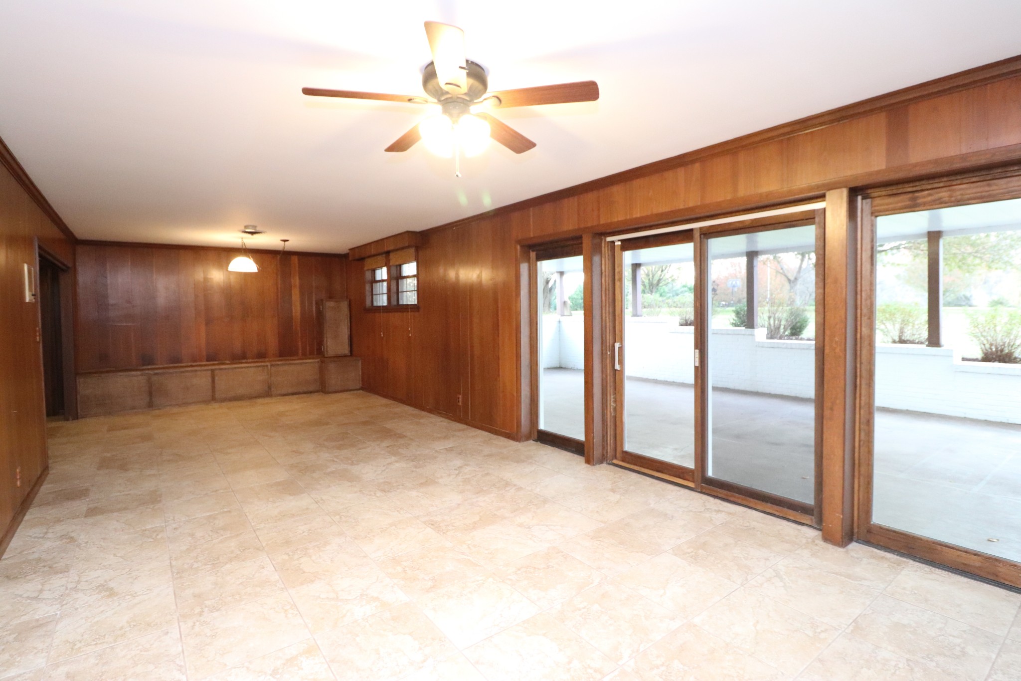 545 Puryears Bend Road Hartsville, TN 37074 - Photo 32 of 50 a view of an empty room