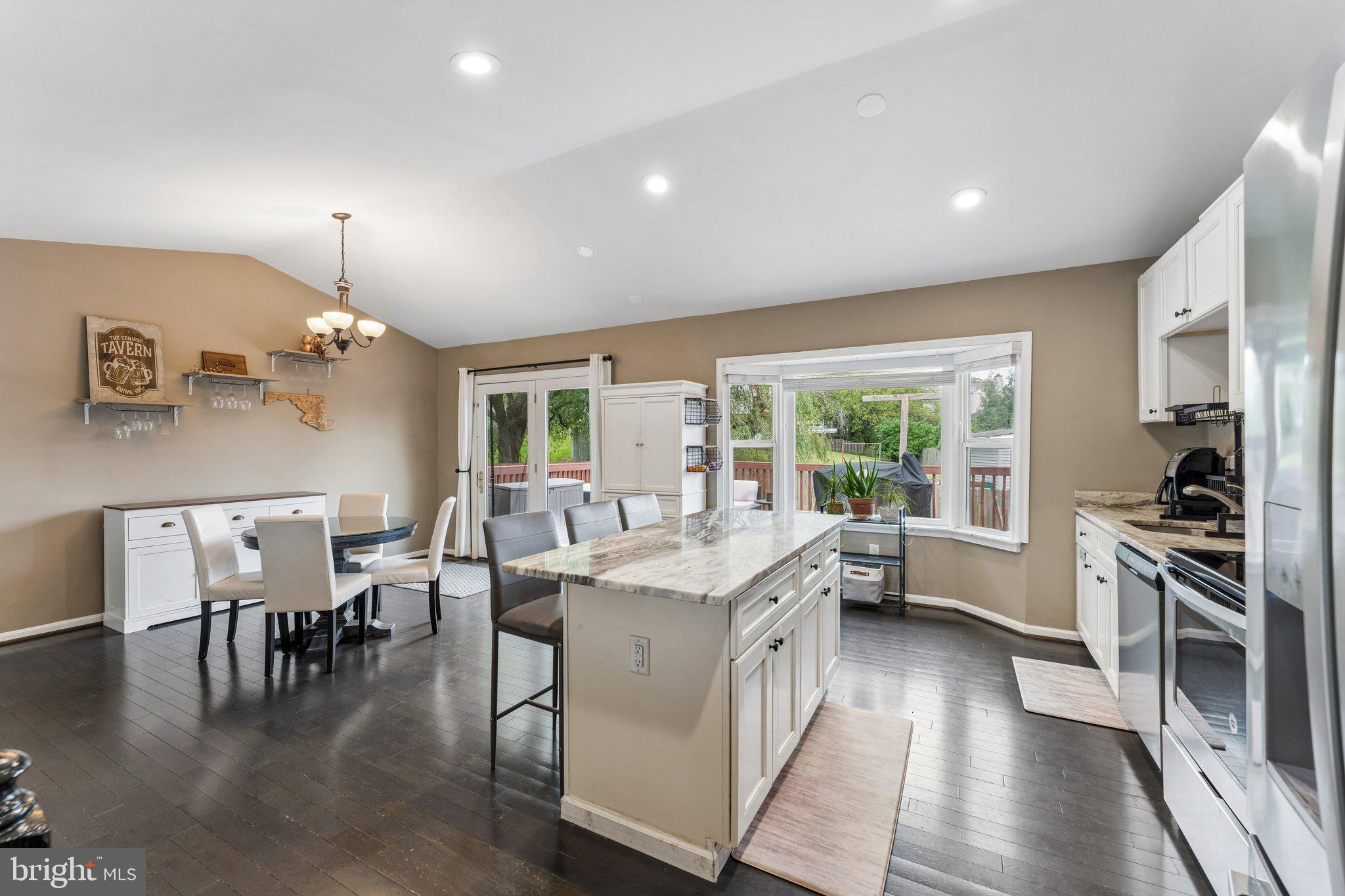 6669 Hunter Road Elkridge, MD 21075 - Photo 7 of 28 Gallery Image 7